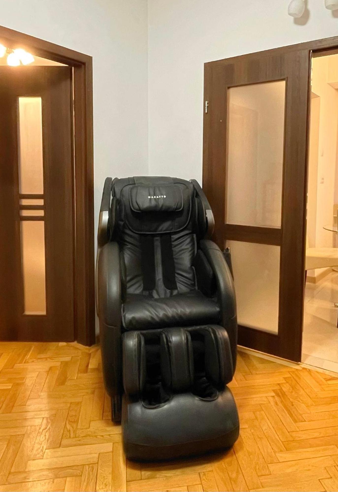 Relax Old Town Apartment Oradea Exterior foto
