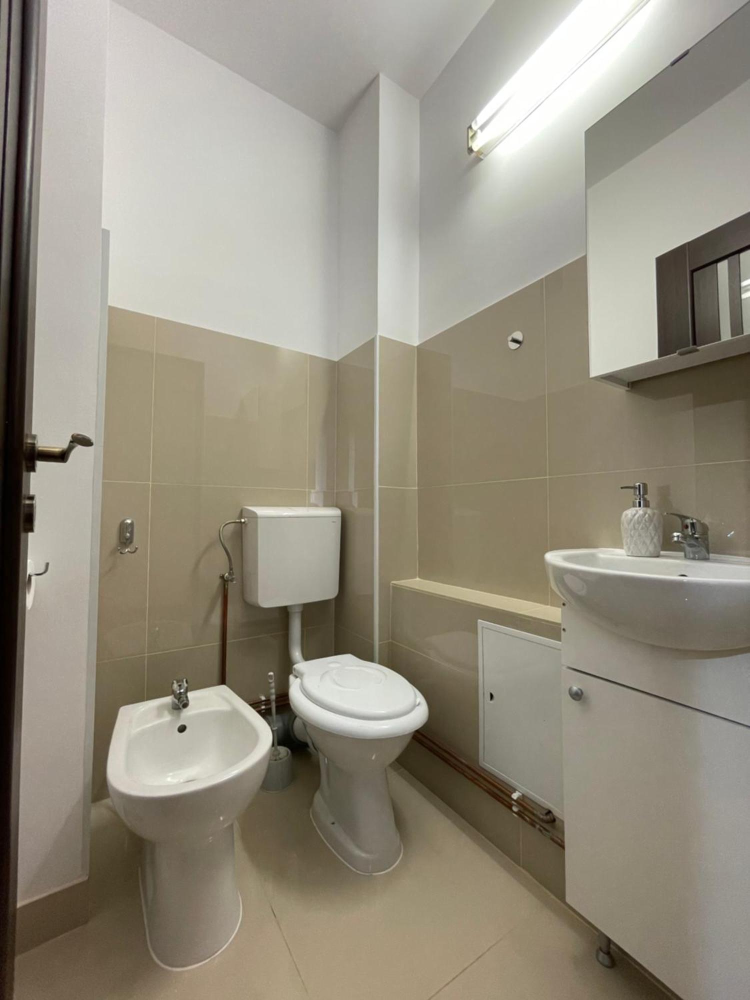 Relax Old Town Apartment Oradea Exterior foto